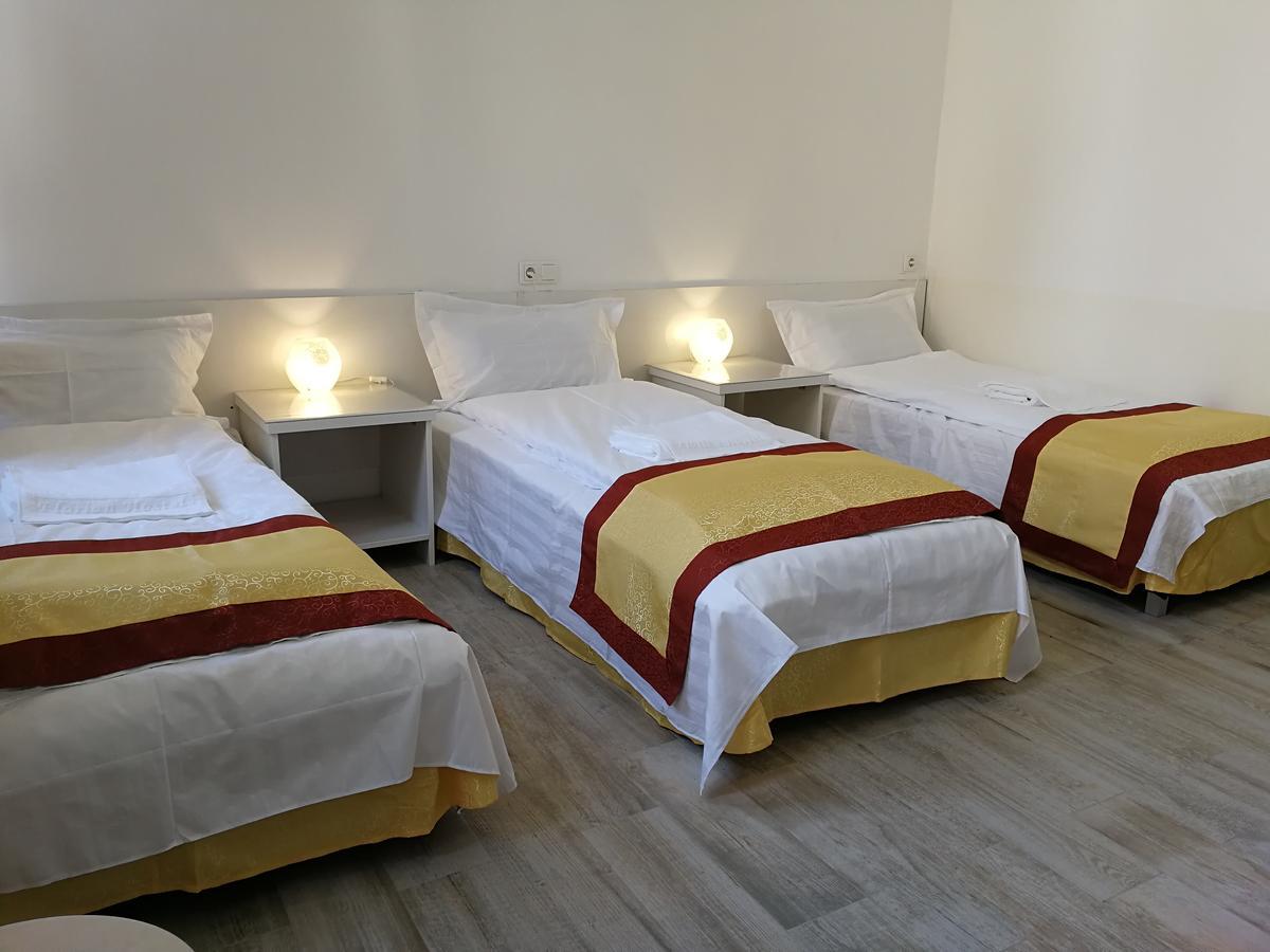 Budapest Garden Hotel ブダペスト エクステリア 写真