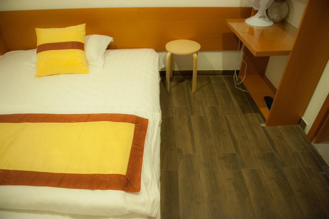 Budapest Garden Hotel ブダペスト エクステリア 写真